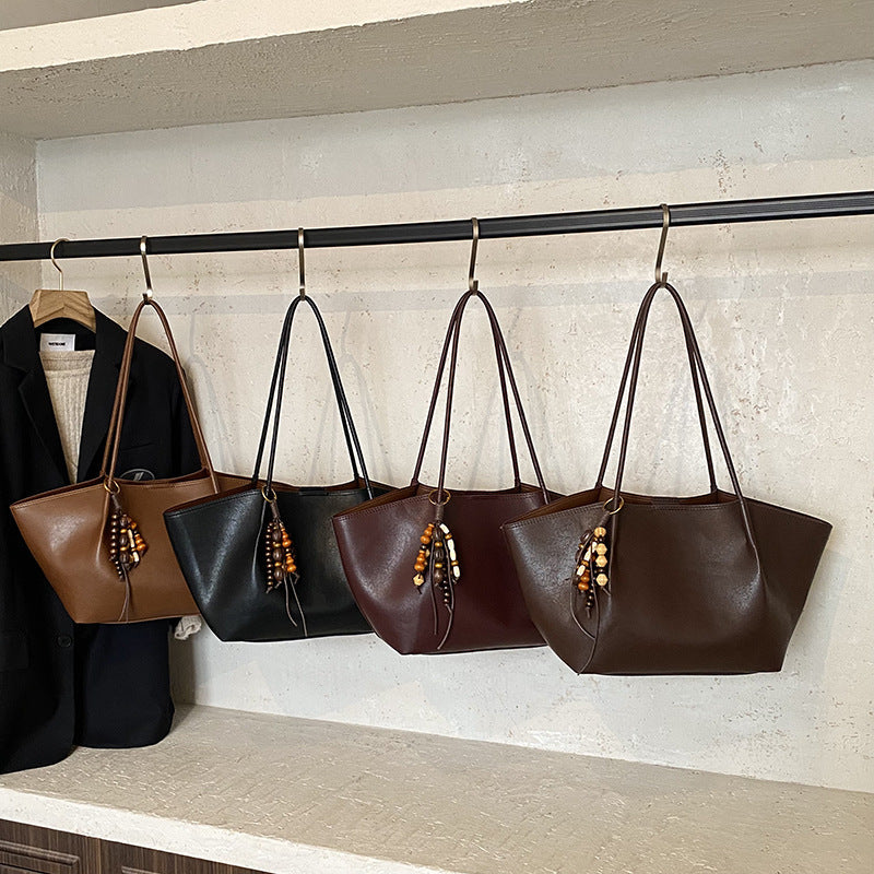 Retro Casual Large-Capacity Shoulder Bag THRU7