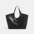 Womens Niche Fashion Commuter Large-Capacity Shoulder Under-Arm Bag THRU7