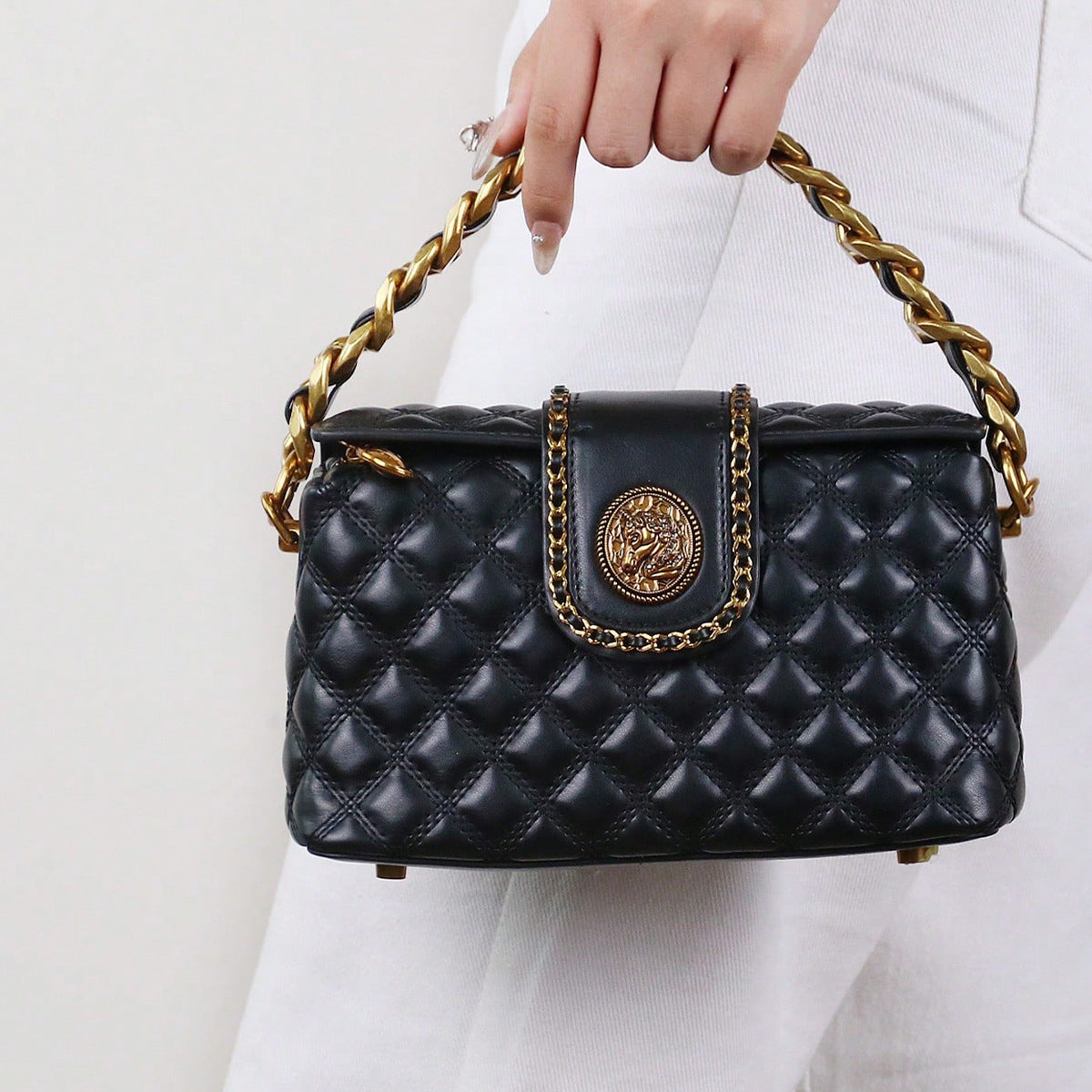 Stylish Solid-color High-end Diamond-quilted Crossbody Bag THRU7