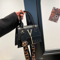 Womens Fashion Solid-Color Tassel Crossbody Bag THRU7