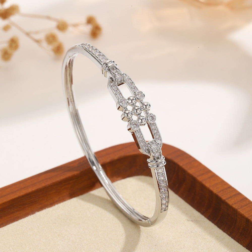 Middle Eastern-style Fashion Horseshoe Buckle Bracelet For Women Light Luxury Vibe THRU7