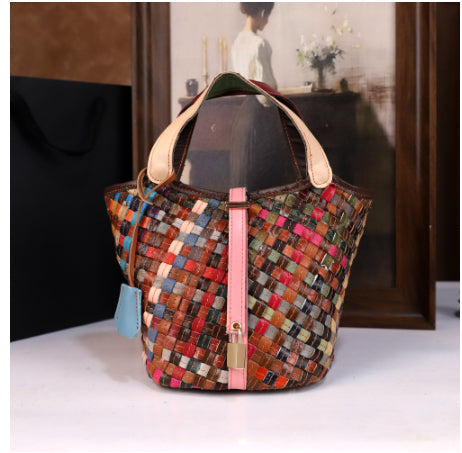 Versatile Minimalist Crossbody Bag Made Of Genuine Leather For Women THRU7