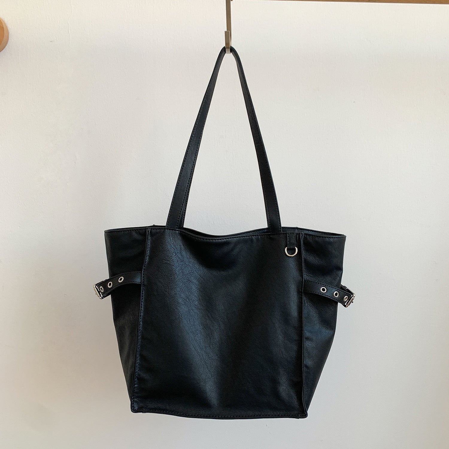 Large-capacity Womens Korean-style Shoulder Bag THRU7