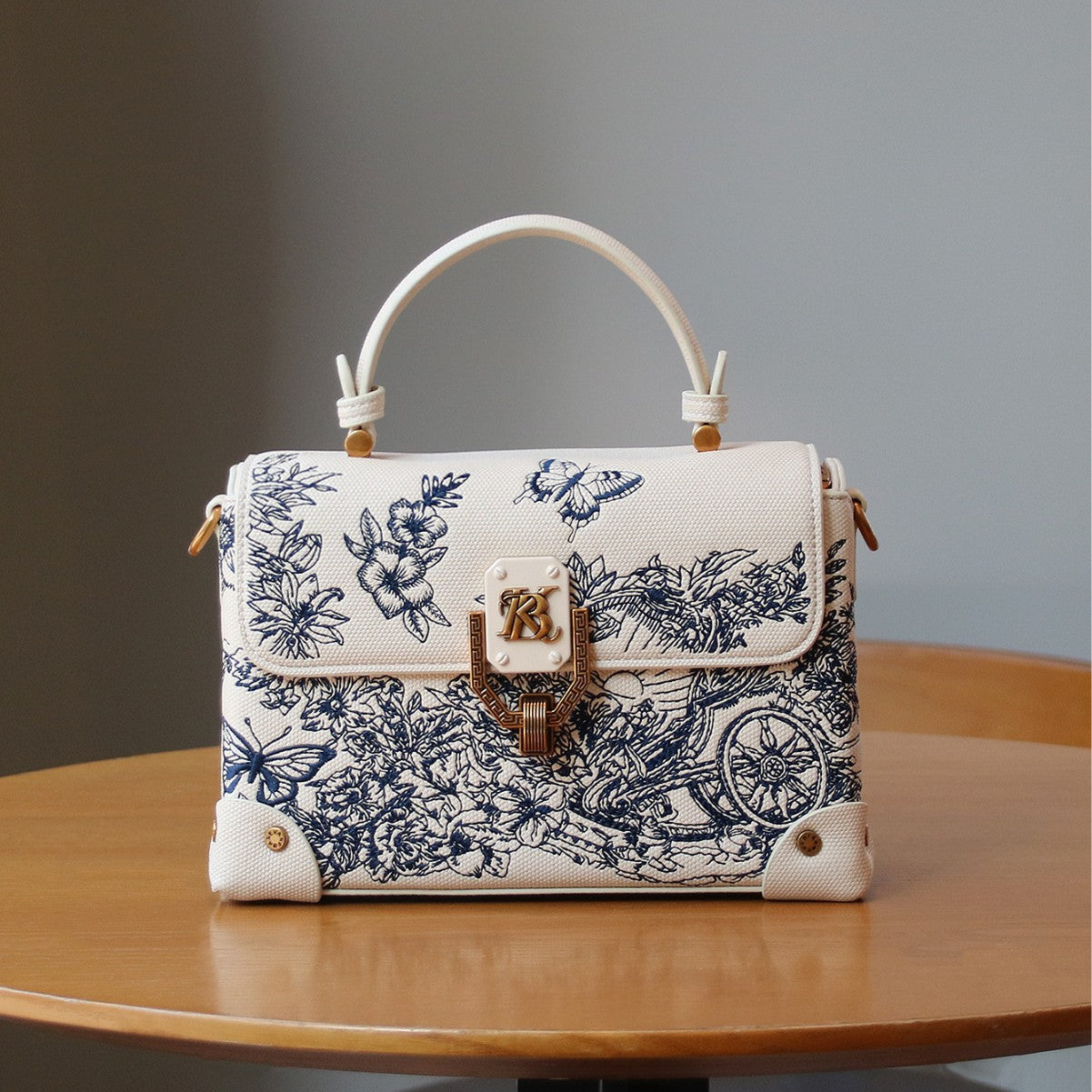 Light-luxury Intricately Embroidered Tote Shoulder Or Crossbody Bag For Women THRU7