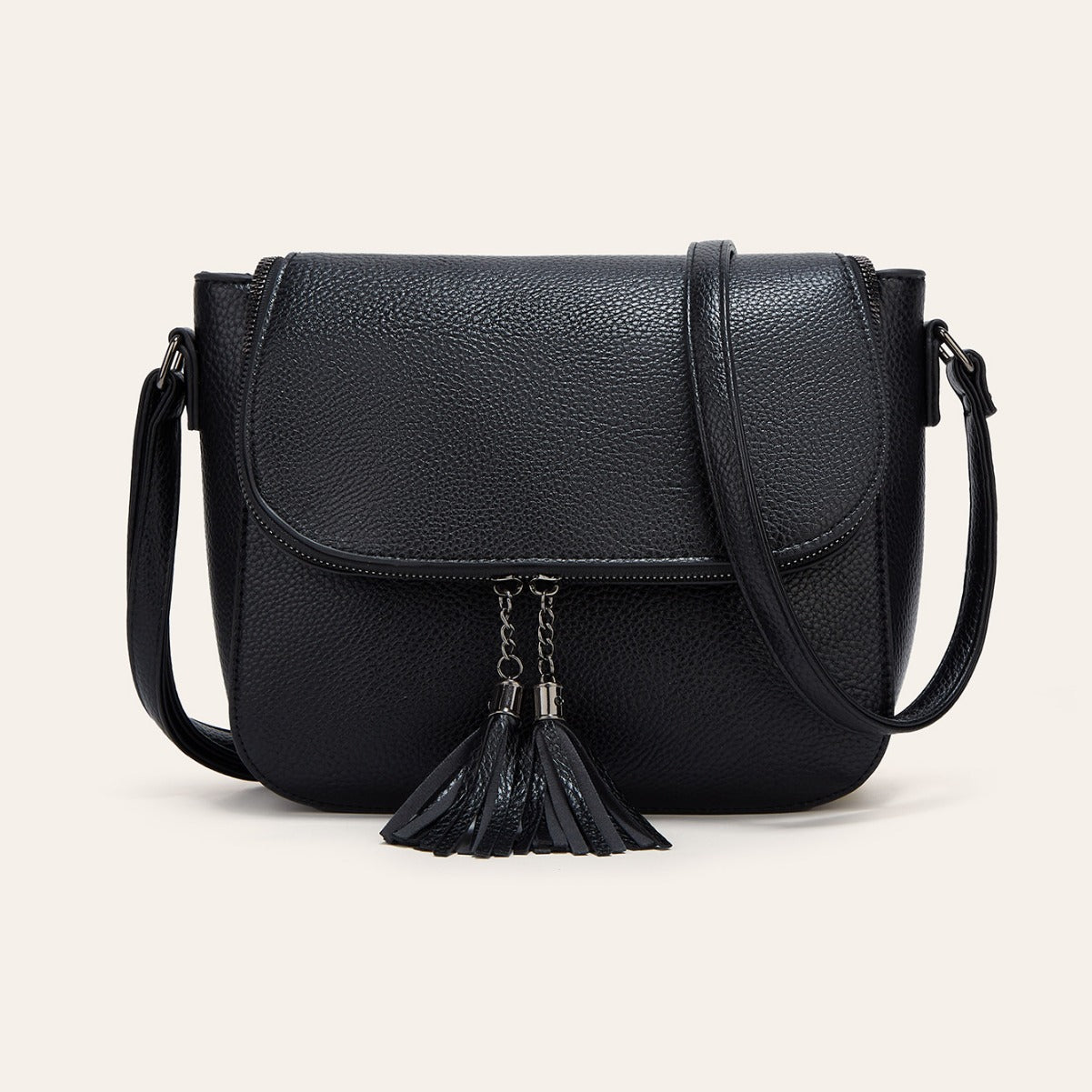 European And American-style Fashionable Flip-top Saddle Bag With Tassels THRU7