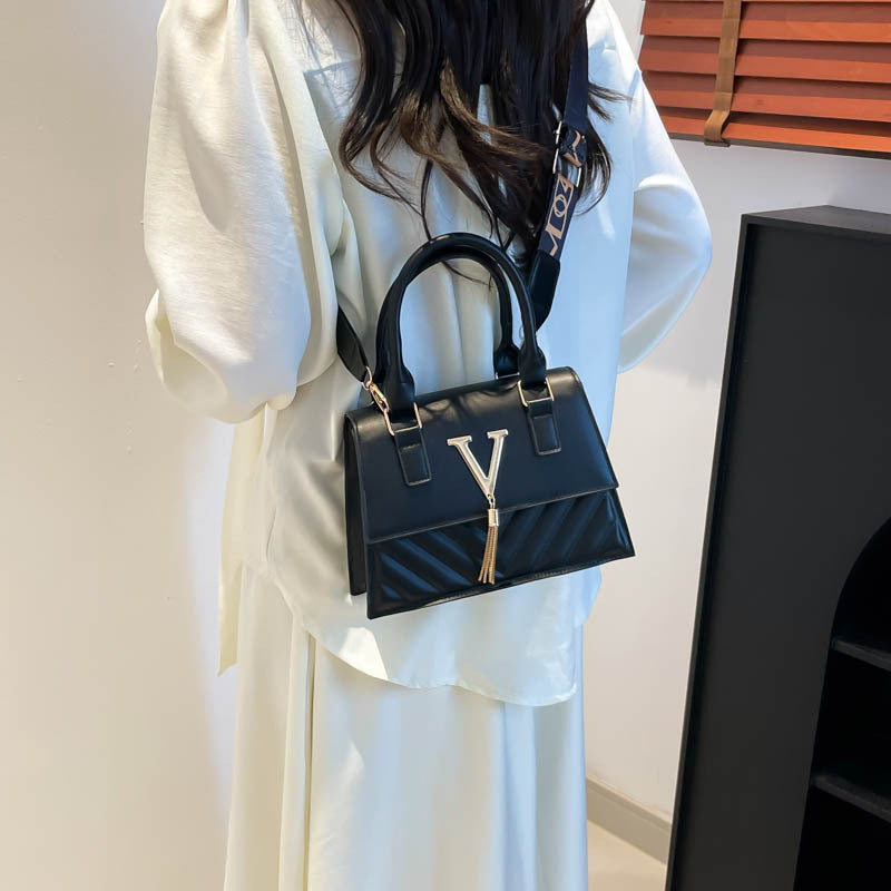 Womens Fashion Solid-Color Tassel Crossbody Bag THRU7
