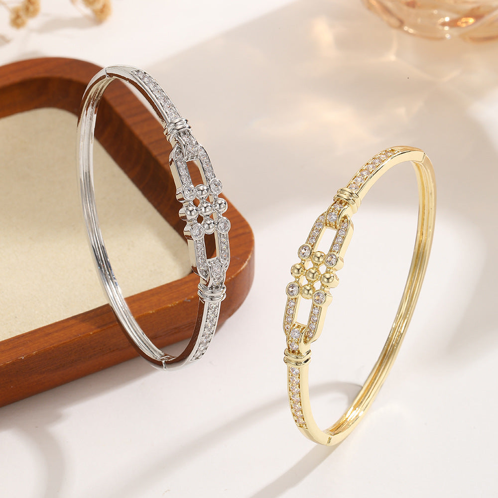Middle Eastern-style Fashion Horseshoe Buckle Bracelet For Women Light Luxury Vibe THRU7