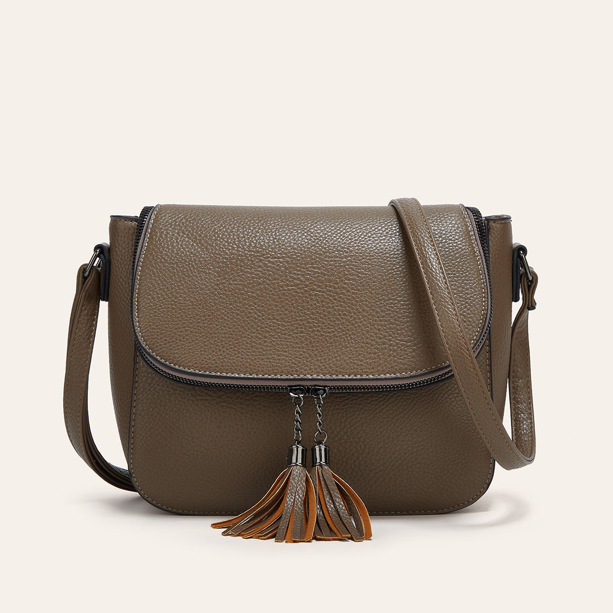 European And American-style Fashionable Flip-top Saddle Bag With Tassels THRU7