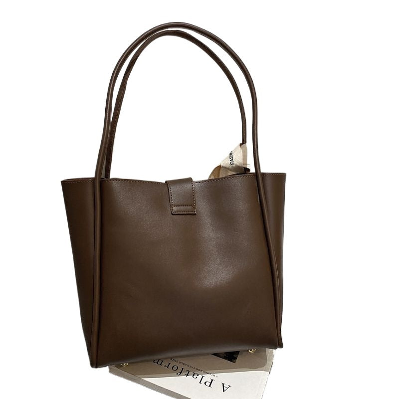 Large-capacity Vintage Women's Shoulder Bag THRU7