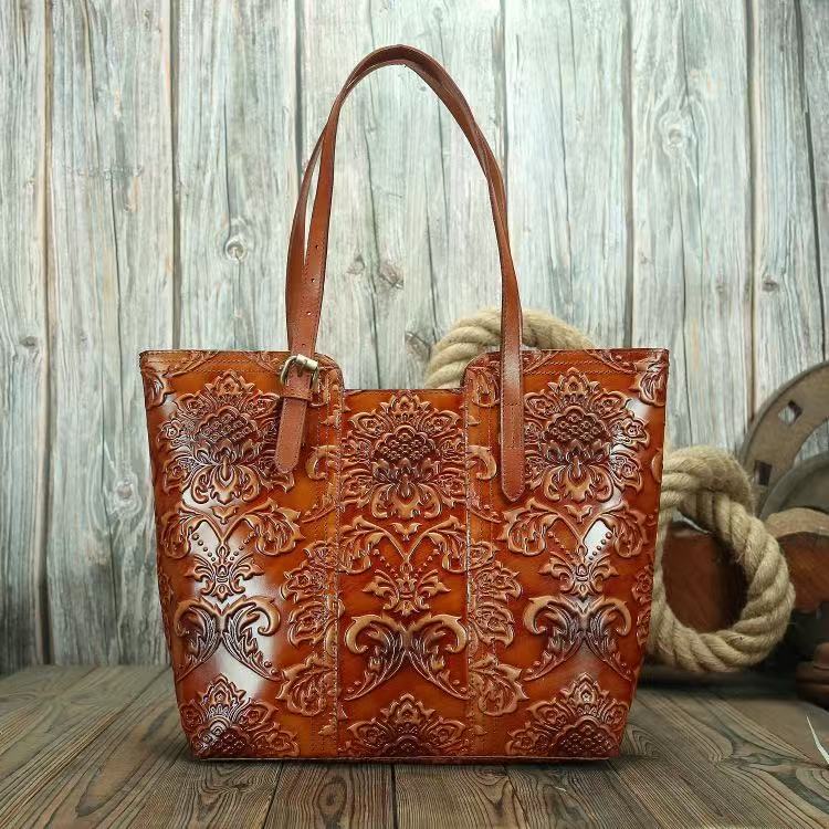 Vintage Embossed Full-Grain Leather Large-Capacity Tote Bag THRU7